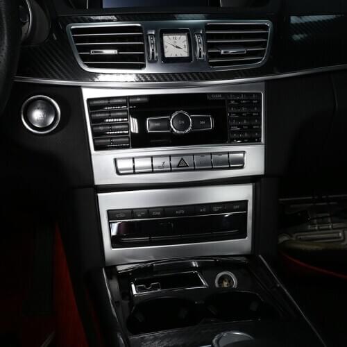 Carbon Fiber Car Center Console Air Conditioning CD Panel Decoration Trim For Mercedes Benz E Class W212 2014-15 Car Accessories