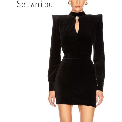 Solid color Stand Collar hollow chest diamond buckle strap waist waist wrap velvet dress ladies autumn new style