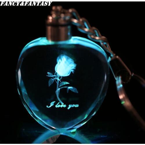 Souvenir Gift Key Chain Peach Heart Crystal I LOVE YOU Keychain Couples Party Colorful Flashing Led Lights Chaveiros Llavero