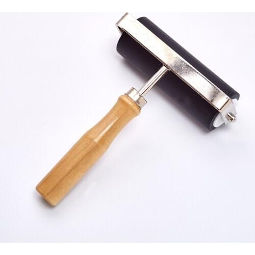 10cm Durable Rolling Clay Stamping Rolling Tool Rubber Roller Brayer with Wood Handle for Craft Tools Kids DIY Clay Sculpture