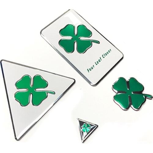 Four-leaf grass keychain car sticker modified body decoration sticker tail sticker side sticker For Alfa Romeo Giulia Stelvio