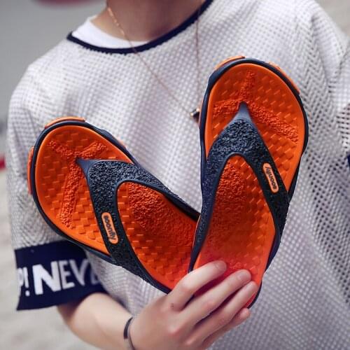 2021 Water Shoes Aqua Shoes Beach for Mens Beach Sandals Hollow Out Casual Slip on Breathable Slippers Flats Upstream Shoes