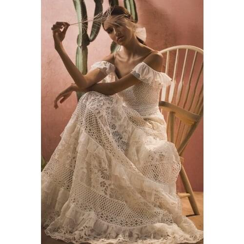 Sexy Bohemian Beach Wedding Dresses 2020 V Neck Lace Appliqued Beads Boho Backless Bridal Gowns A Line Wedding Dress