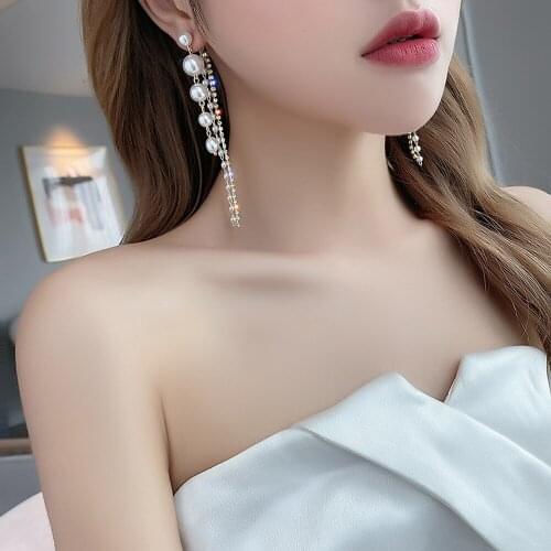 Baroque Style Earrings Fashion Temperament Contracted Geometric Imitation Pearl Earrings With The Charm Of Women Present Gift