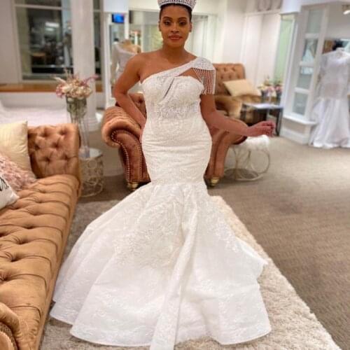One Shoulder Mermaid Wedding Dresses African Tassels Lace Bridal Dress Plus Size Black Girls Formal Gowns vestidos de novia