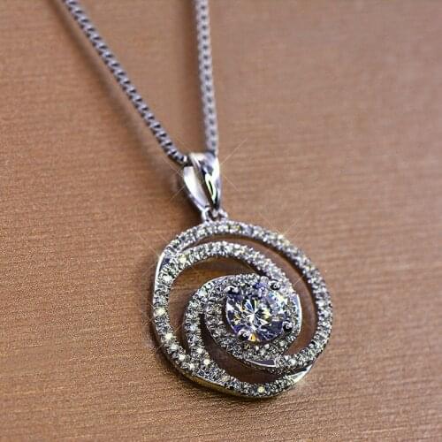 Huitan Creative Circular-shaped Pendant Necklace Full Shiny Crystal Cubic Zirconia Aesthetic Womens Necklace Trendy Jewelry New