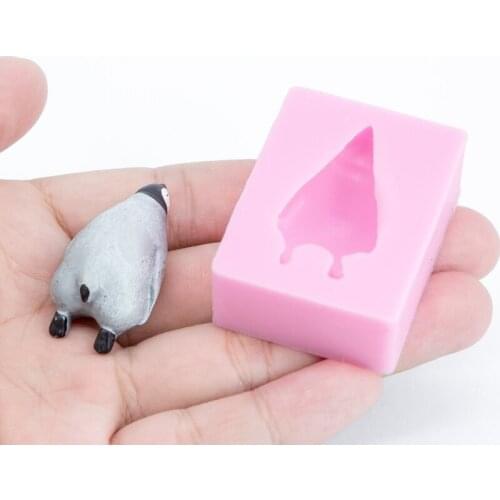 YF365 Penguin Silicone Mold Resin - Jewelry Making Pendant Chocolate candy cookie biscuit Mold
