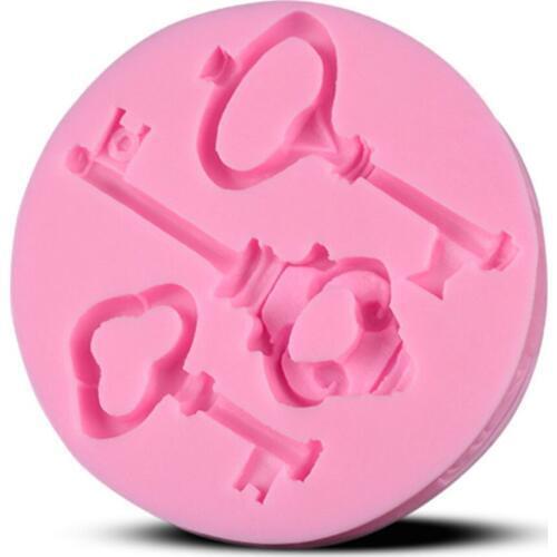 1PCS Baroque Vintage Style Keys Silicone Mold Cake Decorating Tools Clay Tools Candy Sugarcraft Moulds D422