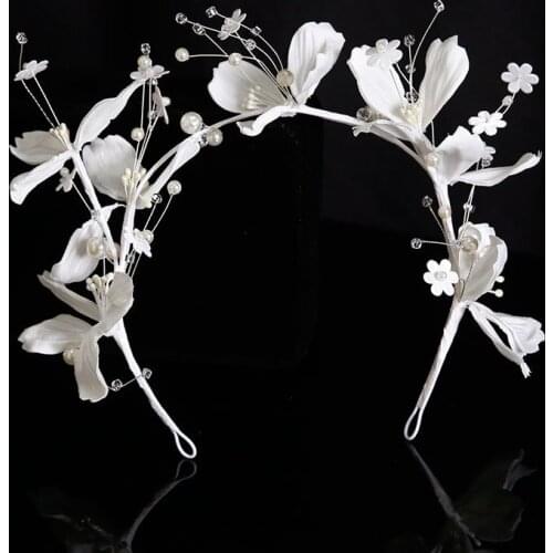 The new fairy flower hair hoop Korean white temperament bride hair accessories wedding headdresse accessories