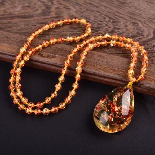 Fine Jewelry Flower Amber Pendant Necklace Women Men Fashion Charms Jewellery Natural Baltic Amber Necklaces Amulet Gifts Ladies