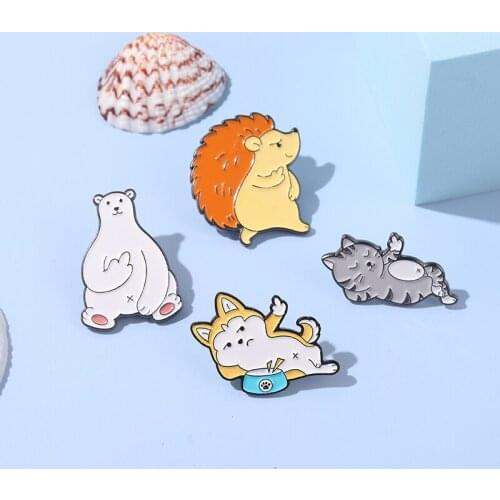 Funny Shape Animal Enamel Pins Hedgehog Polar Bear Cat Finger Brooch Lapel Pin Badges Creative Gift Friends Jewelry Accessories