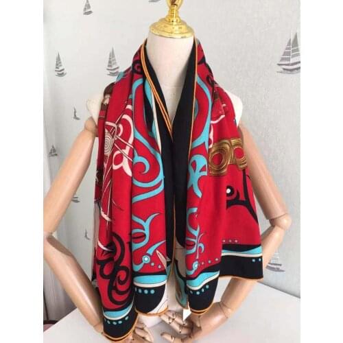 2020 new arrival autumn winter classic design 140*140 cm scarf 65% cashmere 35% silk scarf wrap for women lady girl