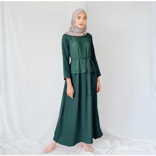 Muslim Woman Kimono New Lace Fake Two-piece Solid Color Dress Muslim Long Skirt Arab Womens Robe Suitable For All Seasons