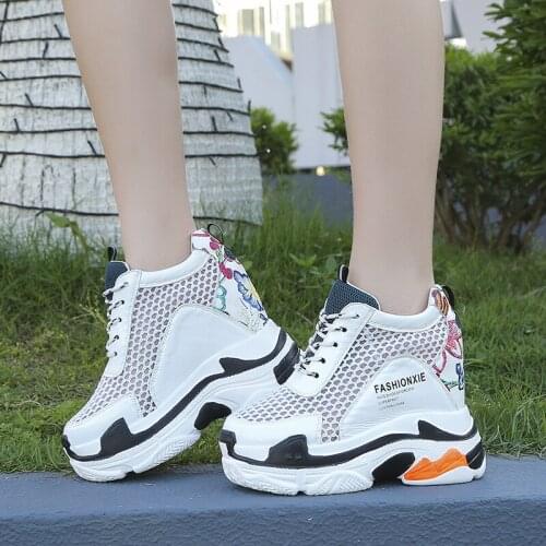 2021 Summer Breathable Mesh Sneakers Hidden Increasing Shoes Women Wedge Casual Shoes Slip on High Heels 11 Cm Platform Shoes