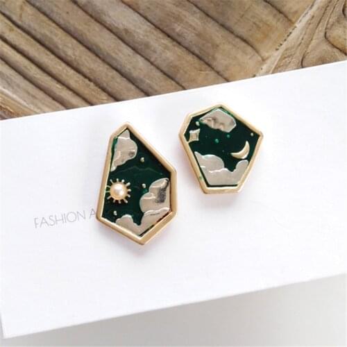 Korean Fashion geometric Creative girl stud earrings Cute Romantic moon clouds pearl stud earrings for women gifts Jewelry 2020