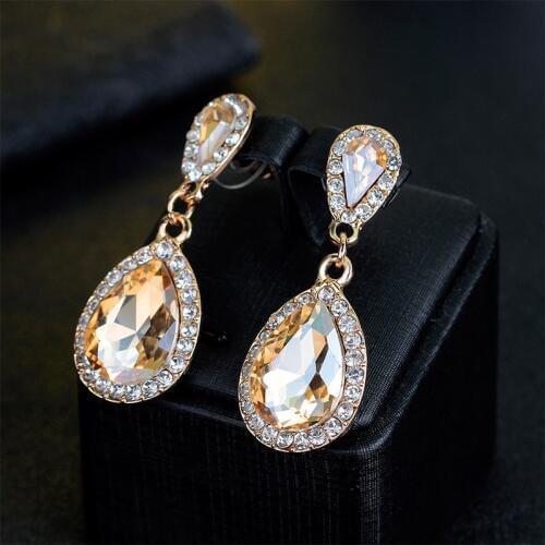 New European Fashion 1 Pair Gold Water Drop Crystal Dangle Earrings Eardrop for Girl Bride Bridal Wedding Dress Decoration
