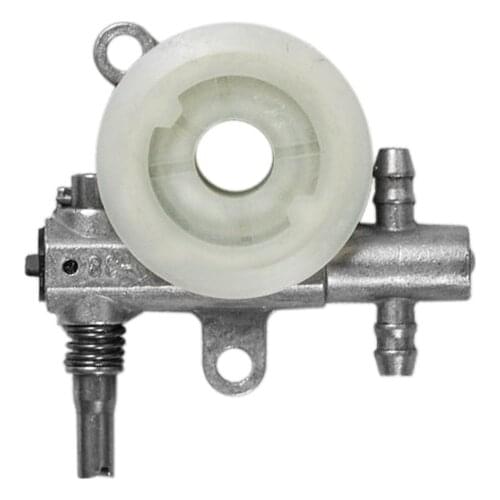 2500/3800 Chainsaw Spare Parts Chainsaw Oil Pump With Worm Replacement Drive Gear Fits For Chain Saw 25CC/38CC