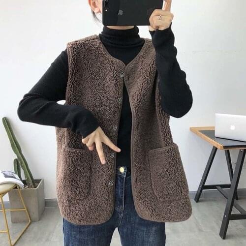 Vest female Korean version of 2020 winter short Joker loose vest waistcoat plush autumn and winter