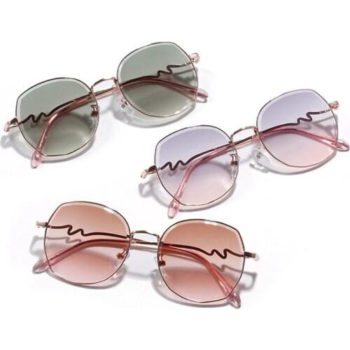 Fashion Free shipping 2021 Curve metal round frame sunglasses for women with small frame colored candy colored sunglasses