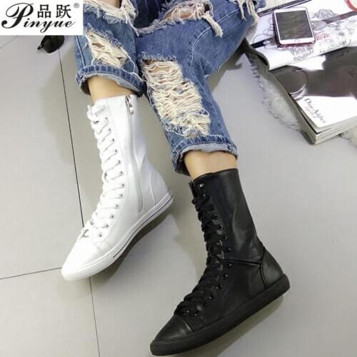 New autumn college wind tube motorcycle boot lacing flat single boot female Martin boot leisure boot