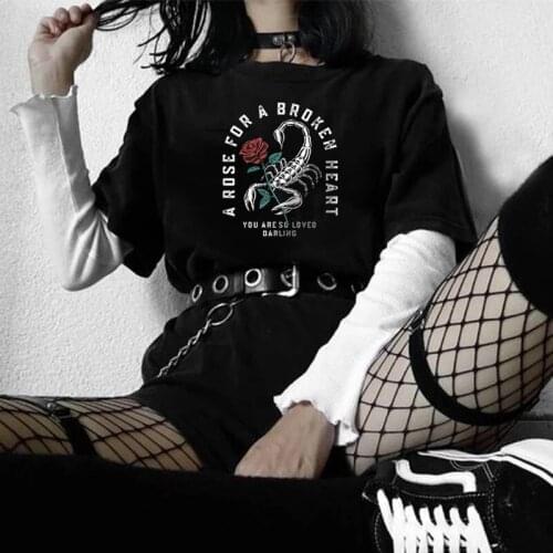 Rose For Broken Heart Scorpion Graphic Tee Gothic Style Dark Cool Grunge Unisex Black Women T-Shirt Tumblr Ulzzang Hipster Tops