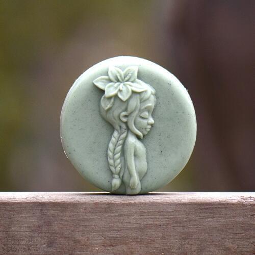 Silicone Soap Mold Round Shape with Girl Pattern for Natural Handmade Bath Bomb Mould