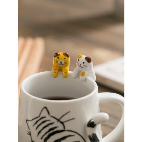 2021 NEW Unique Ice Cream Flatware Kitchen Tool Novelty Gift Ceramic Cartoon Cute Cat Animal Spoon Hanging Coffee Dessert Spoon