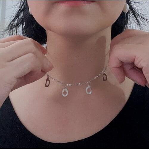 Customized Fashion Stainless Steel Name Personalized Letter Choker Nameplate Necklace Pendant Birthday Gift for Girlfriend Woman