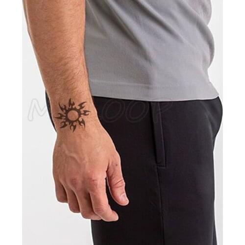 Water Transfer Black Flame Sun Flower Imprint Tattoo Body Art Waterproof Temporary Fake Flash Tattoo for Man Woman Kid 10.5*6 Cm