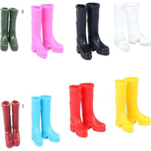 1 Pairs Rubber Rain Boots Home Garden Yard Decoration 1/12 Scale Dollhouse Miniature Multi-colored
