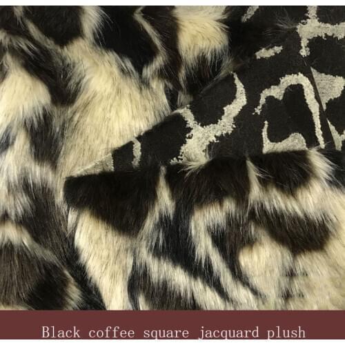 Spot beige dyed black coffee square jacquard plush faux fur fashion autumn and winter jacket lining plush fabric