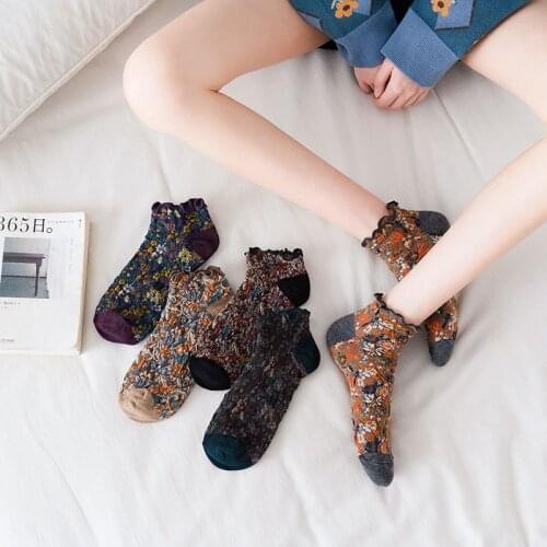 Women Fashion Cotton Colorful Three-dimensional Ruffle Flowers Short Heel Boat Socks Retro High Quality Curled Knitted Female