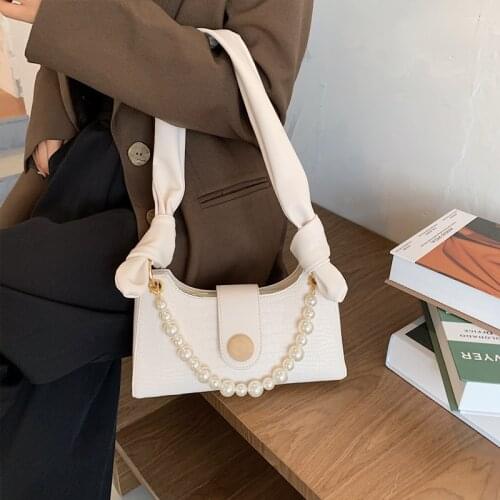 Beibao single shoulder bag womens 2021 new fashion pearl chain crocodile single shoulder underarm net red hand bag