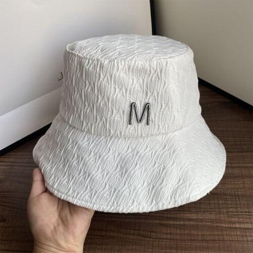 2021 Luxury Cotton Summer Bucket Hat Women M Letter Solid Sun Hats Girl Fisherman Cap Travel Shopping Accessories