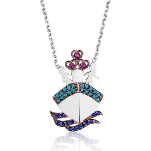 Silver Titanic Lady Necklace