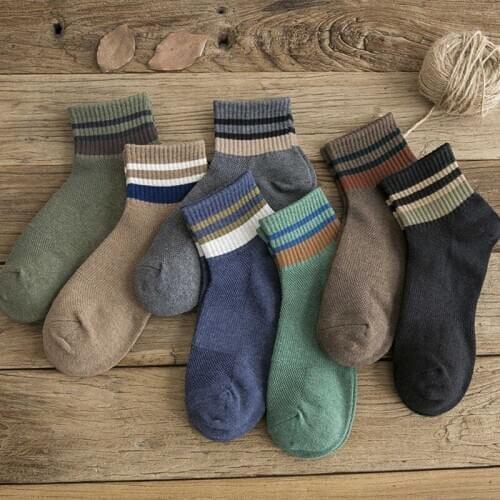 Classic Retro Men Striped Cotton Crew Socks Hip Hop Blue Green Black Harajuku Cheap Cool Gift for Men