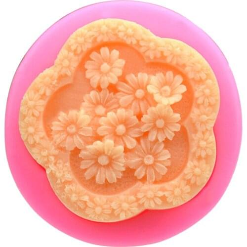 DIY Handmade Flower Shape Silicone Soap Mold Cupcake Baking Mold Muffin Pan Decorative Flower Tools Noble