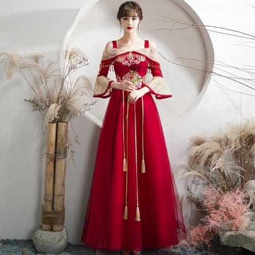 Red Bride Chinese Traditional Wedding Dress Pregnant Woman Qipao Lace Embroidery Long China Evening Dress Vintage Party Gown