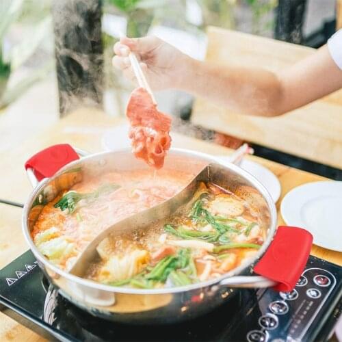 Hot 3 Pairs Silicone Assist Handle Holder Sleeves Heat Insulated Pot Grip Scald-Proof Pan Grip Cover for Cast Iron Woks