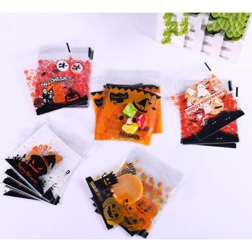 100 Pcs 10X10cm Plastic Halloween Candy Biscuit Self Adhesive Bag Cartoon Pumpkin Witch Ghost Print Clear Packaging Snack Bags