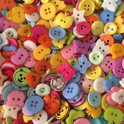 1000pcs 8mm-18mm Randomly Mixed Resin Buttons Heart Flower Round Star Sewing Flatback Button For Scrapbooking Cardmaking