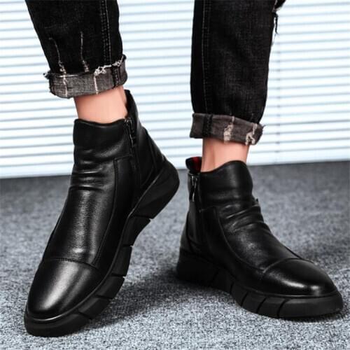 2021 Men fashion British leather boots Autumn and winter PU warm boots Man high-top black locomotive British style leather shoes