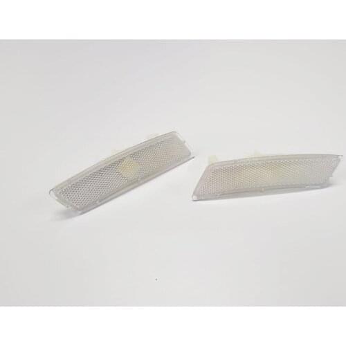 A pair Front Bumper Side Reflector for VW Beetle 2012 - 2019 / Tiguan 2018 - 2021