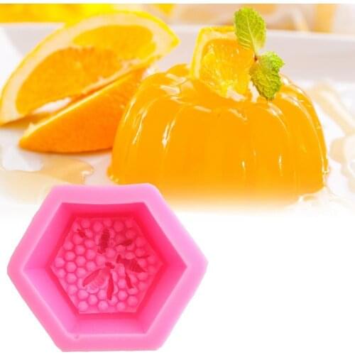Baking Mold Non Stick Safe Silicon 3D Hexagon Honeycomb Cake Molds for Kitchen 3 bees fondant silicone mold