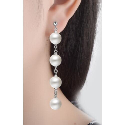 Beautiful women long Drop Earring Imitation white pearl Grape string manual Fashion Big Ear Drops silver color Charm Earrings