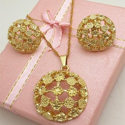 Jewelry Fashion Jewelry 2022 Big Earrings Pendant Necklace Jewelry Sets For Women Metal Round Hollow Out For Party Daily