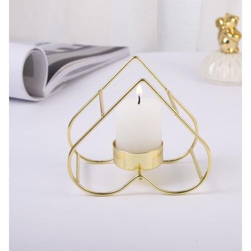 Ins Love Heart Metal Geometric Gold Candle Holder Ornament Candlelight Candle Stand Dinner Table Decor Wedding Party Candlestick
