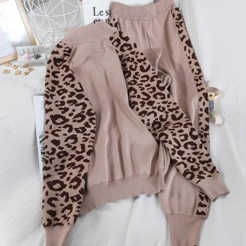 Two Piece Tracksuit Long Sleeve Coat And Trousers Fashion Leopard Patchwork Knit Casual Suit Set 2020 New Autumn Female Korean