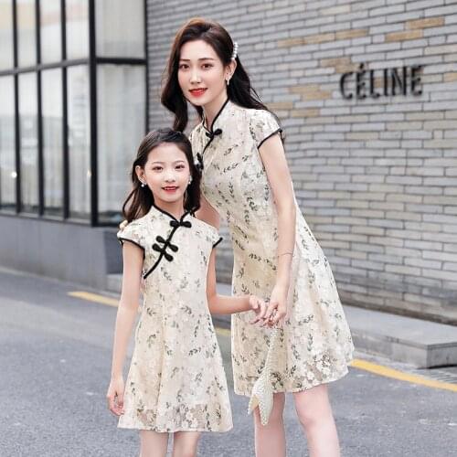 Mother Daughter Dresses Chinese Vintage Style Wedding Dress Mommy and Me Clothes White Party Evening Women Baby Kids Clothing