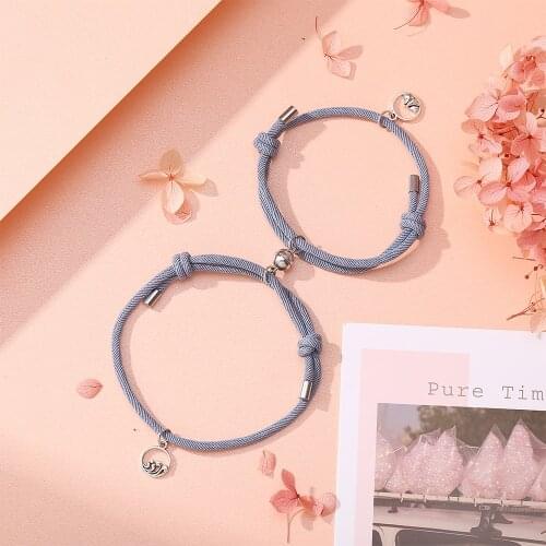 2Pcs/Set Creative Alloy Couple Magnetic Attraction Ball Bracelet for Women Men Stainless Steel Friendship Bracelets Jewelry Gift